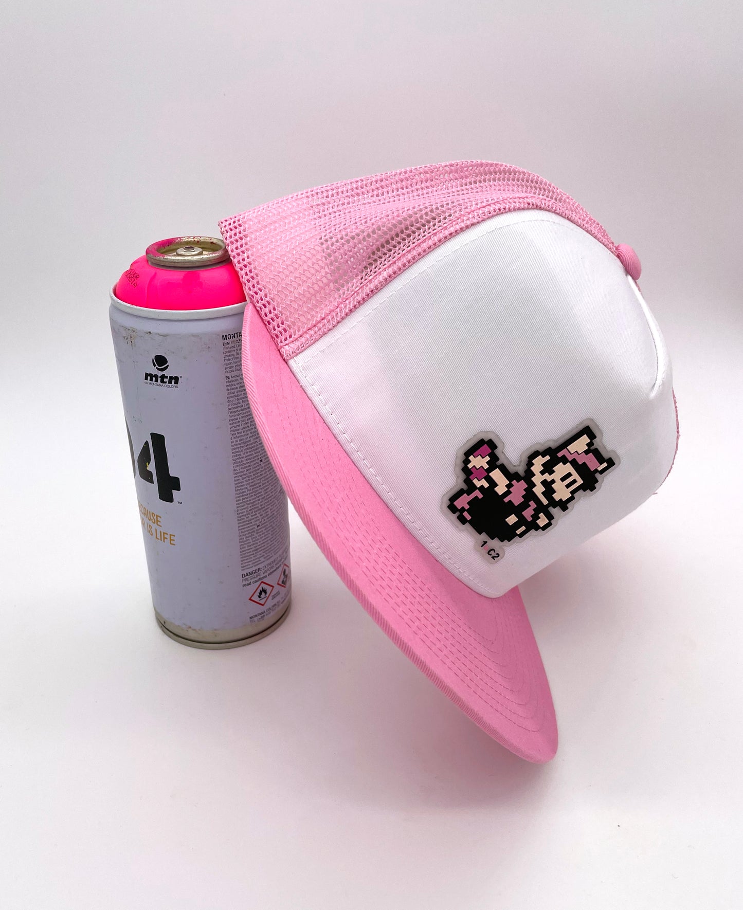 Casquette SnapBack Mario Mr 1.C2 rose Front blanc
